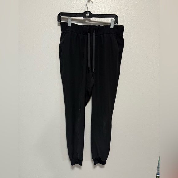 lululemon athletica Pants - Lululemon Black Joggers – Size 6 – Drawstring Waist – Pockets